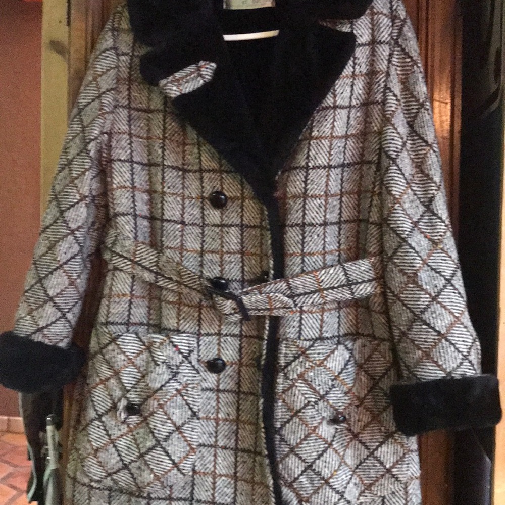 Pea Coat jacket fur lined size large